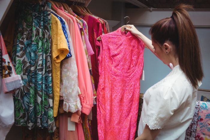 The Ultimate Fabric Guide: Why Cotton Reigns Supreme for Summer Dresses and Skirts